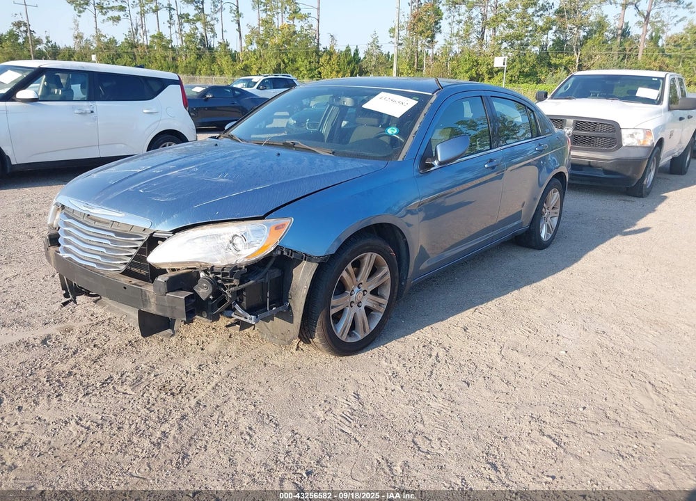 2011 CHRYSLER 200 VIN: 1C3BC1FB1BN576740