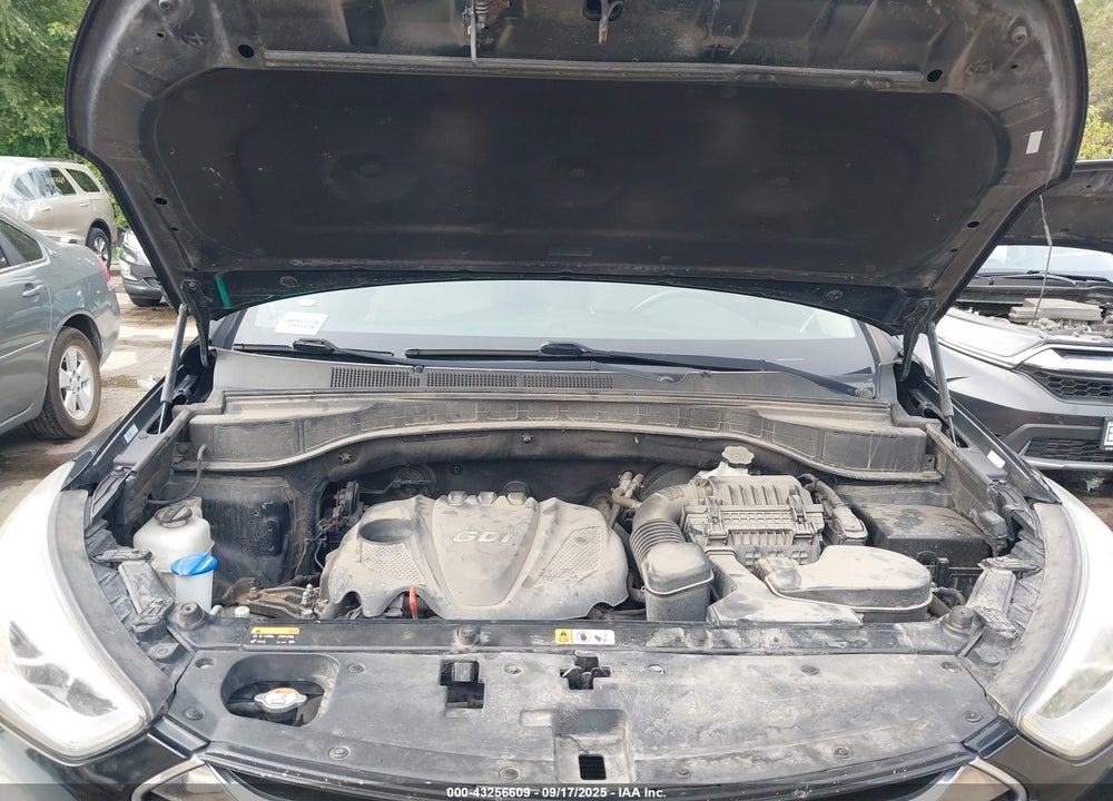 2013 HYUNDAI SANTA FE VIN: 5XYZU3LB6DG033224