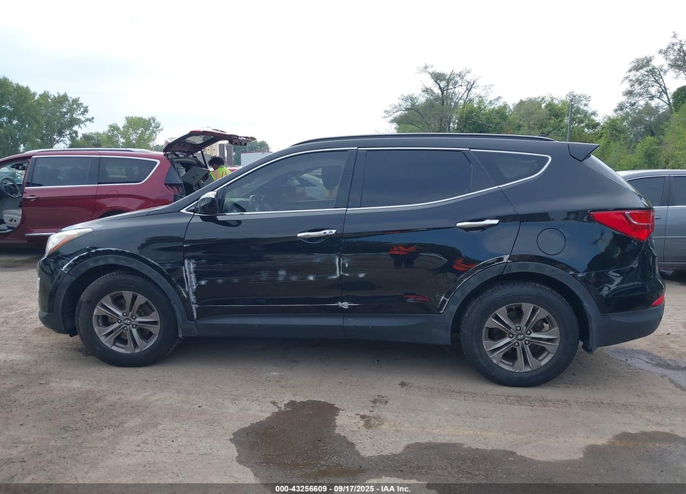2013 HYUNDAI SANTA FE VIN: 5XYZU3LB6DG033224