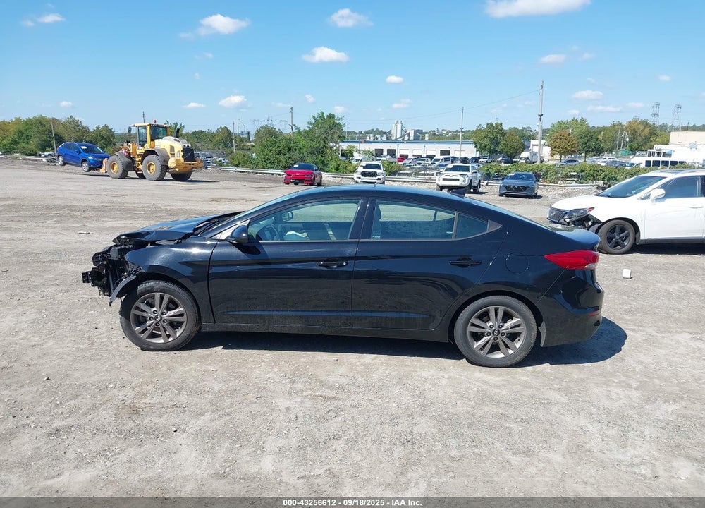 2018 HYUNDAI ELANTRA VIN: 5NPD84LF4JH310464