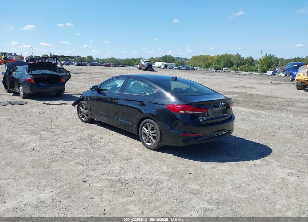 2018 HYUNDAI ELANTRA VIN: 5NPD84LF4JH310464