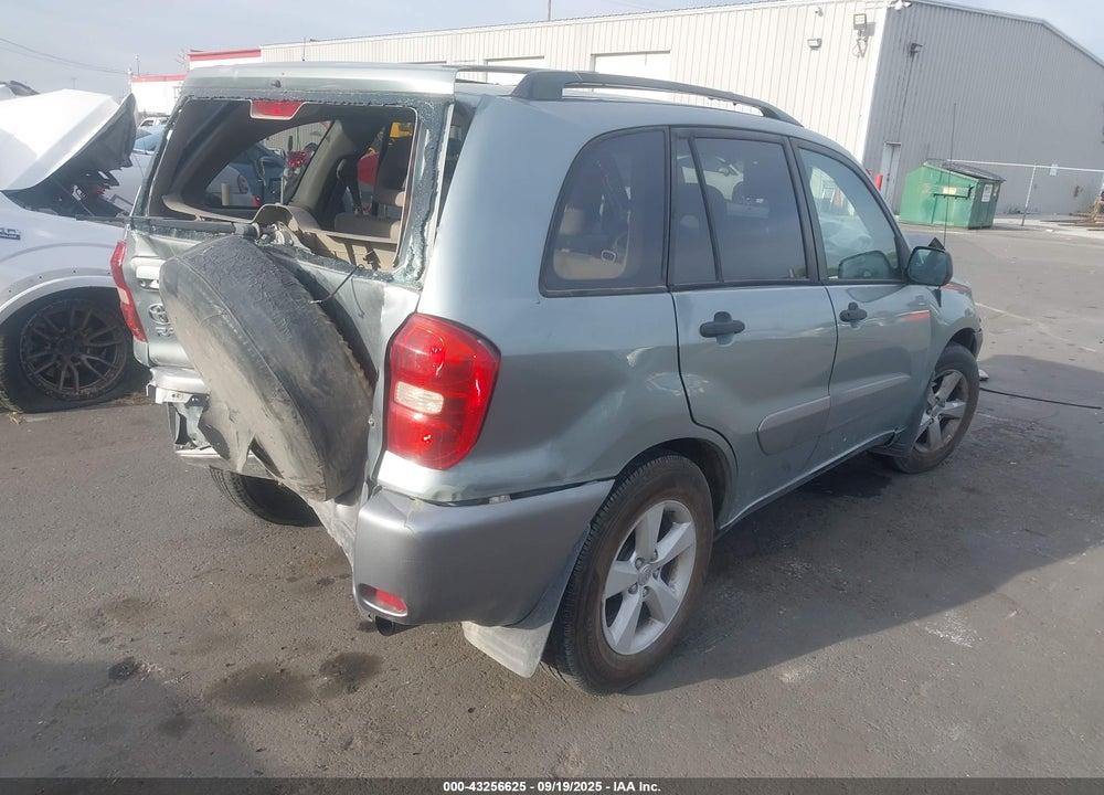 2005 TOYOTA RAV4 VIN: JTEHD20V056046555