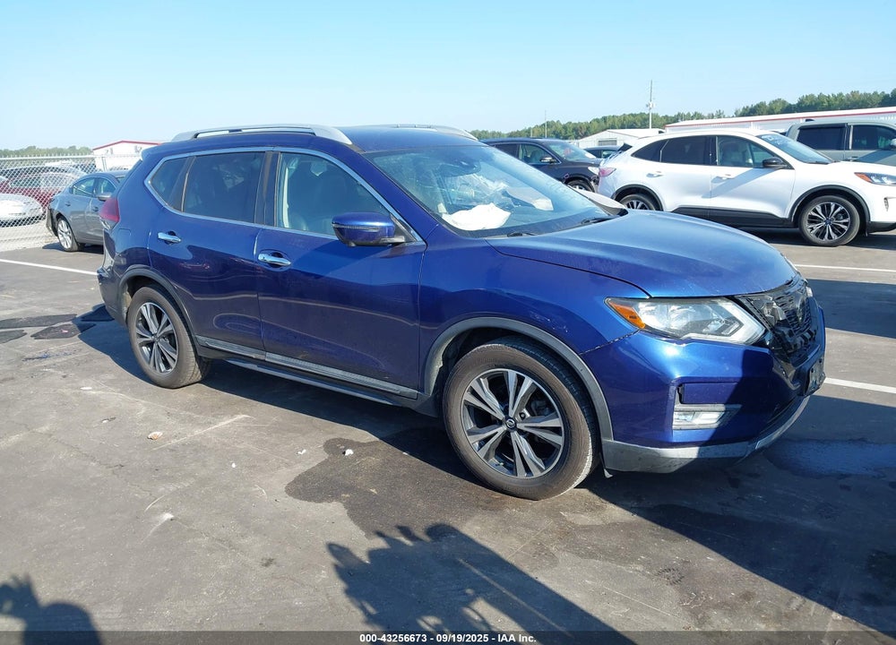2018 NISSAN ROGUE SL VIN: 5N1AT2MT6JC796468