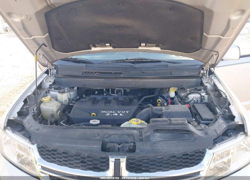 2013 DODGE JOURNEY VIN: 3C4PDCBB1DT623560