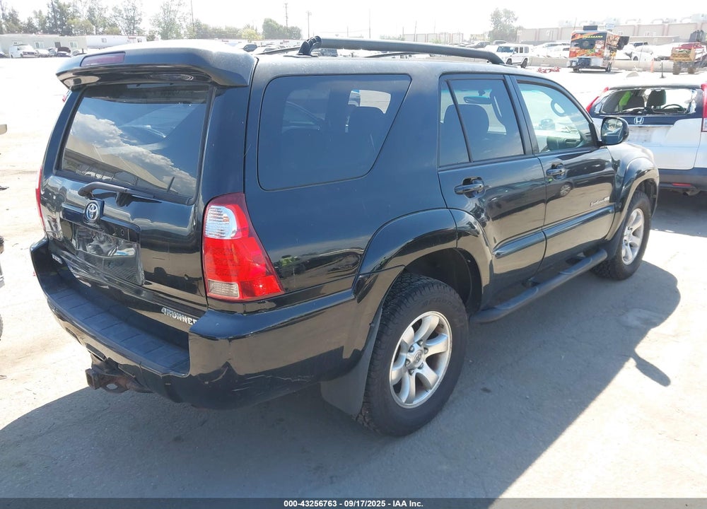 2007 TOYOTA 4RUNNER SPORT V8 VIN: JTEBT14R778039772