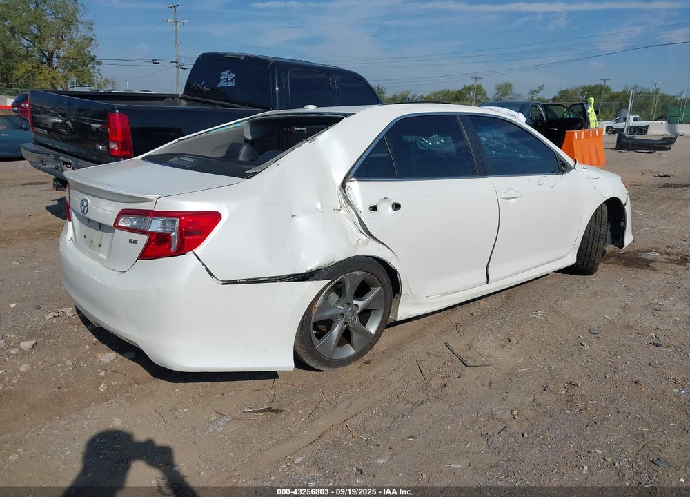 2014 TOYOTA CAMRY SE SPORT VIN: 4T1BF1FK6EU434134