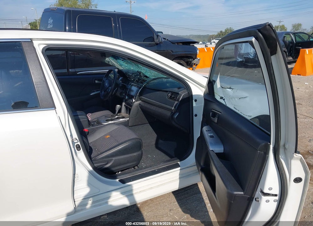 2014 TOYOTA CAMRY SE SPORT VIN: 4T1BF1FK6EU434134
