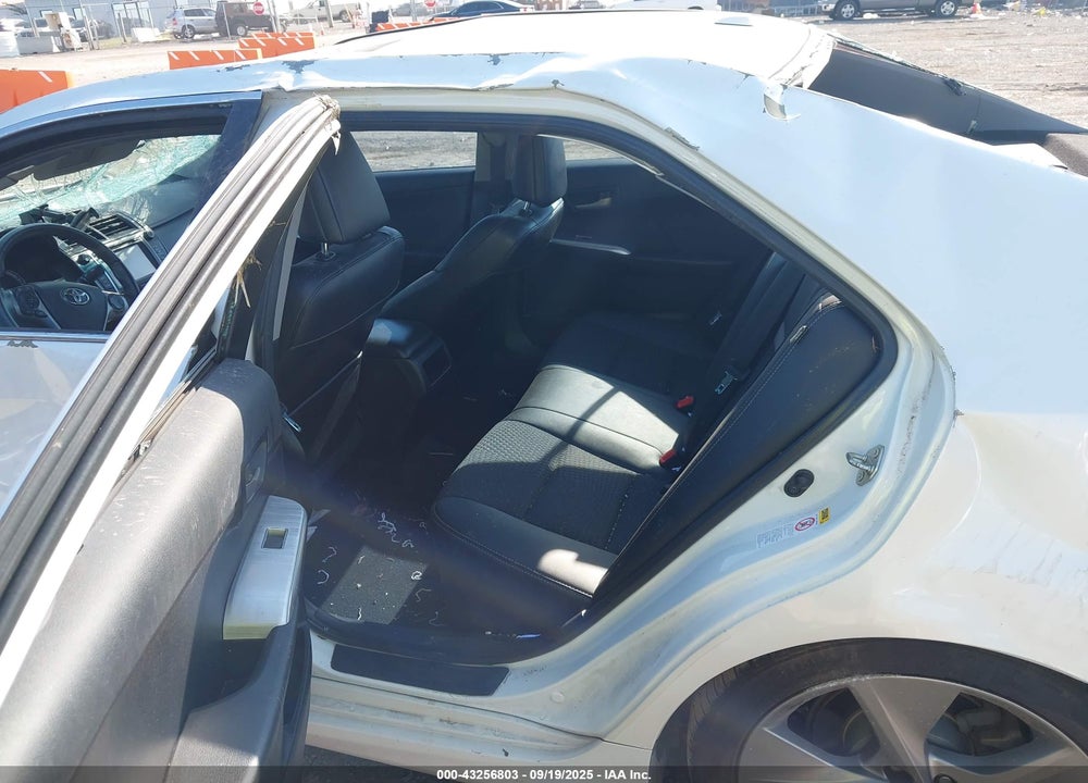 2014 TOYOTA CAMRY SE SPORT VIN: 4T1BF1FK6EU434134
