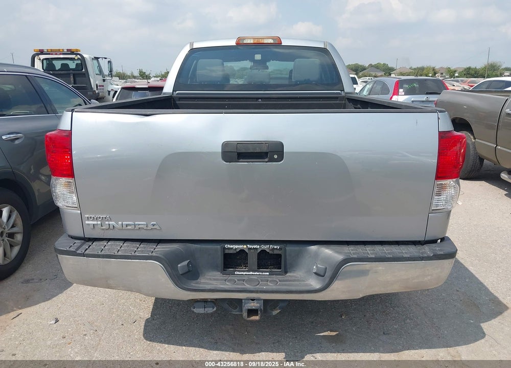 2011 TOYOTA TUNDRA VIN: 5TFRM5F11BX029039