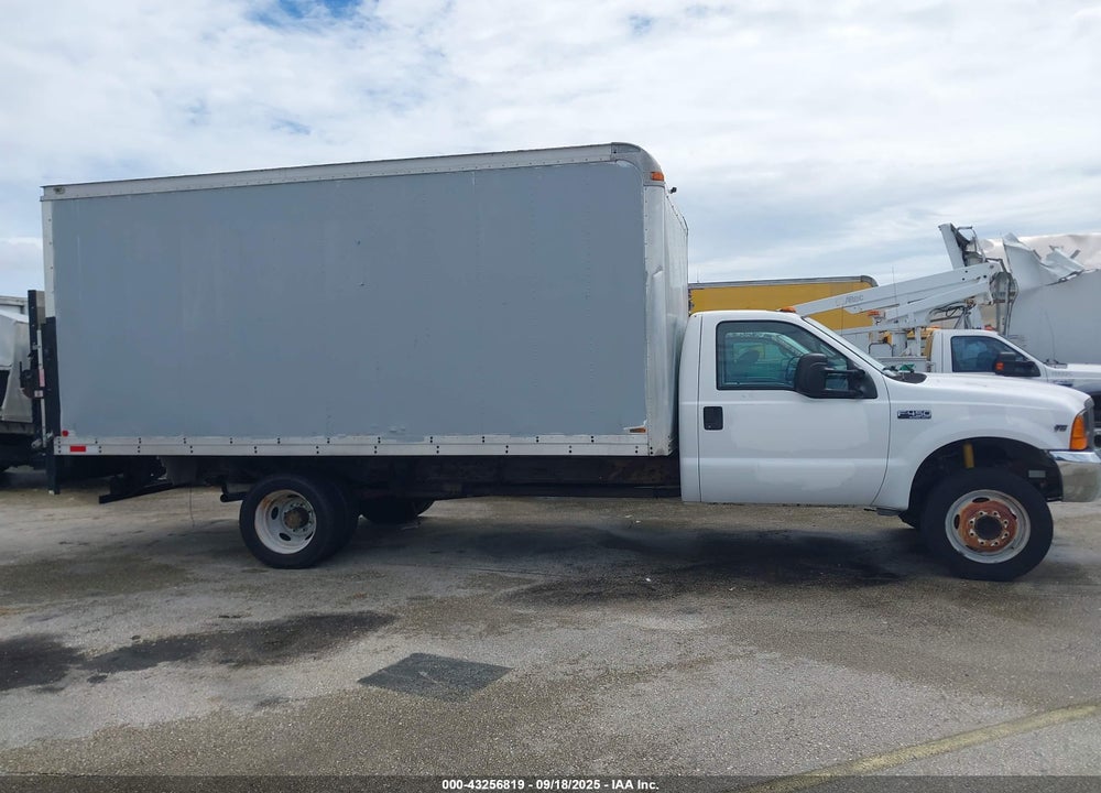 2000 FORD F-450 LARIAT/XL/XLT VIN: 1FDXF46S9YEE07578
