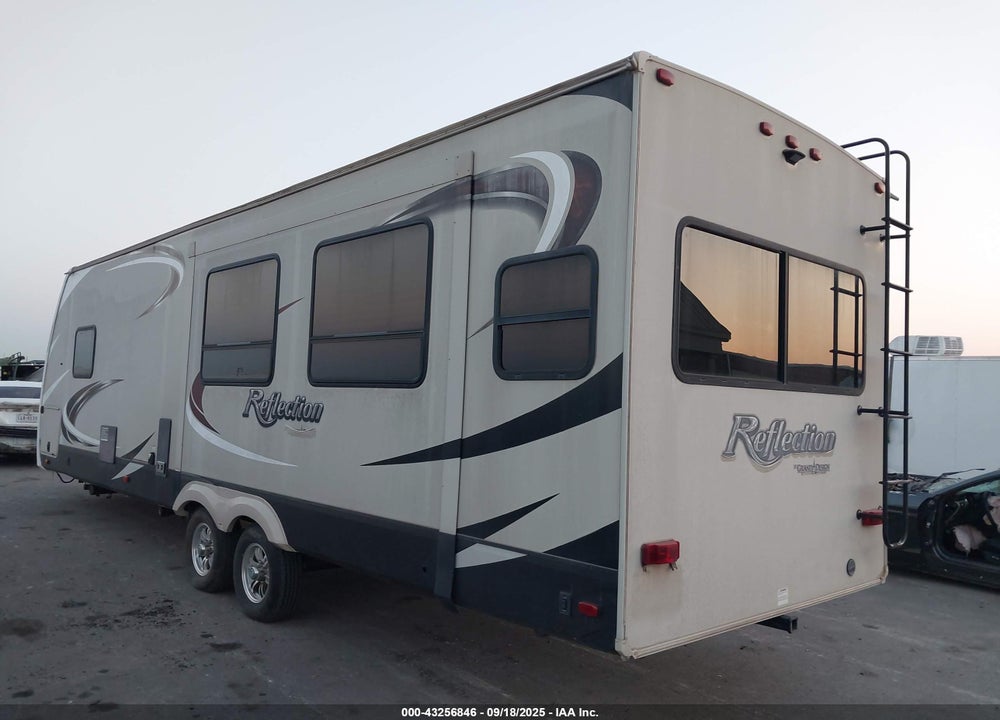 2017 GRAND DESIGN 297RSTS VIN: 573TR3422H3308371