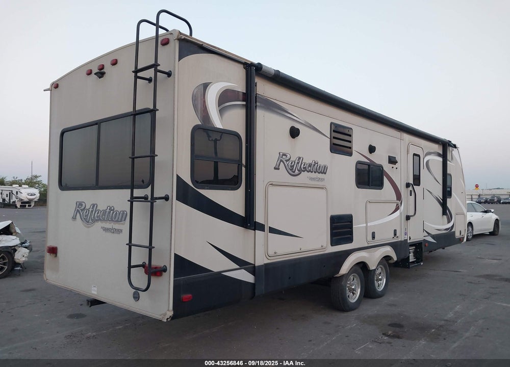 2017 GRAND DESIGN 297RSTS VIN: 573TR3422H3308371