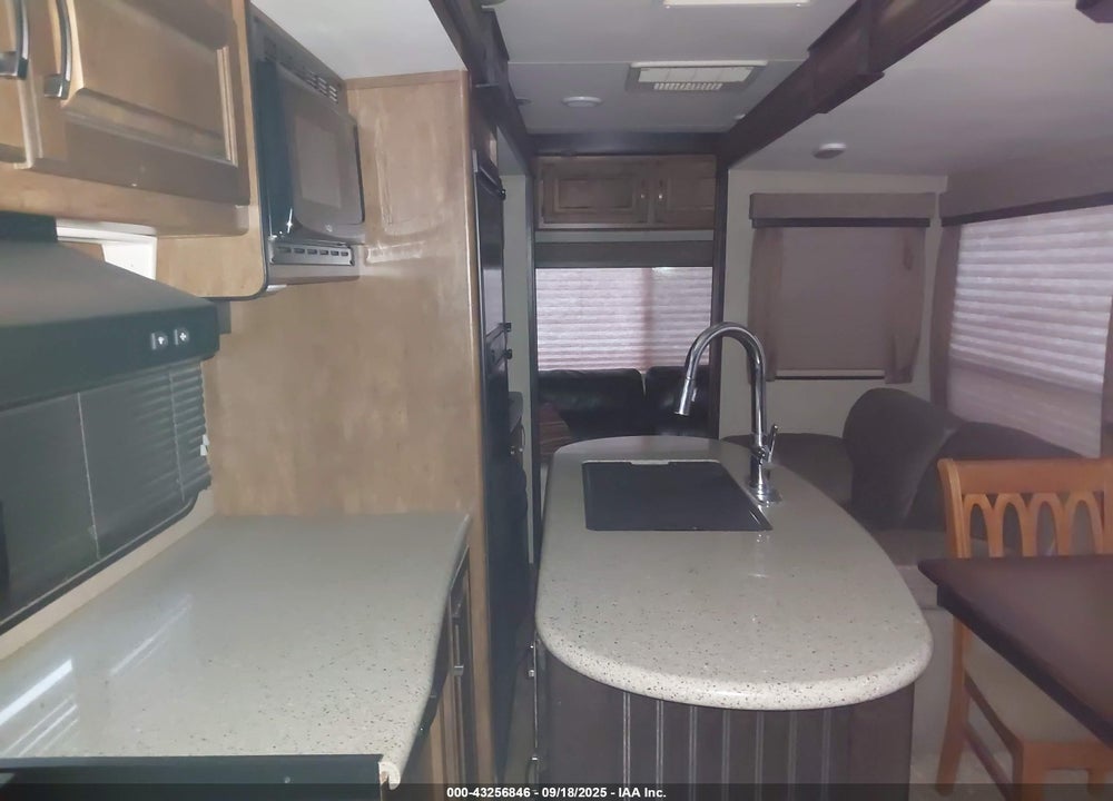 2017 GRAND DESIGN 297RSTS VIN: 573TR3422H3308371