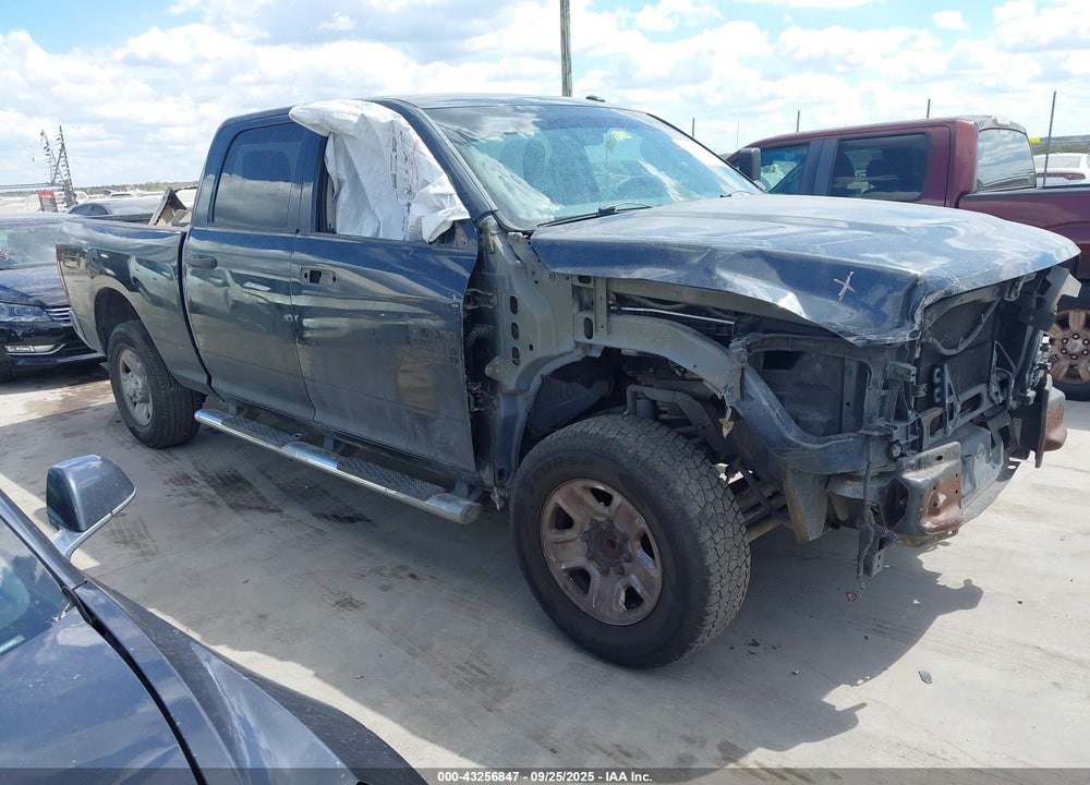 2016 RAM 2500 TRADESMAN VIN: 3C6UR4CJ9GG146011