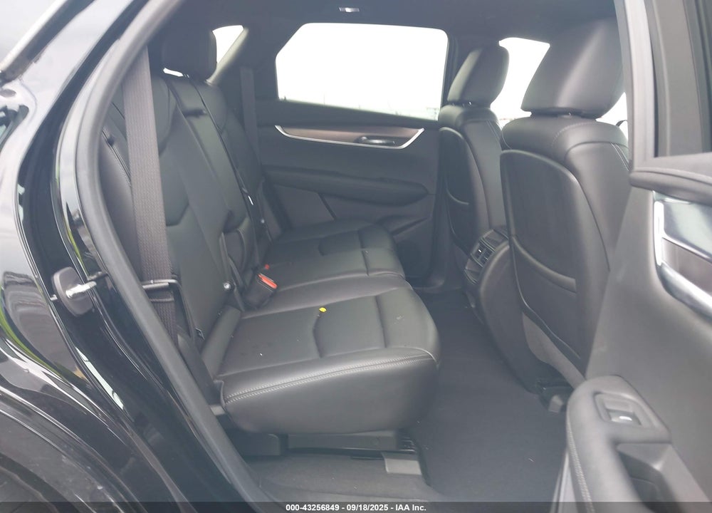 2021 CADILLAC XT5 VIN: 1GYKNAR48MZ145613