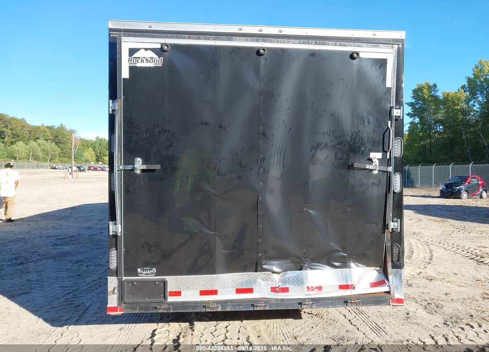 2021 ROCK SOLID CARGO 32' ENCLOSED TRAILER VIN: 7H2BE3226MD033534