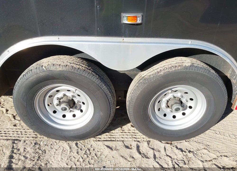 2021 ROCK SOLID CARGO 32' ENCLOSED TRAILER VIN: 7H2BE3226MD033534