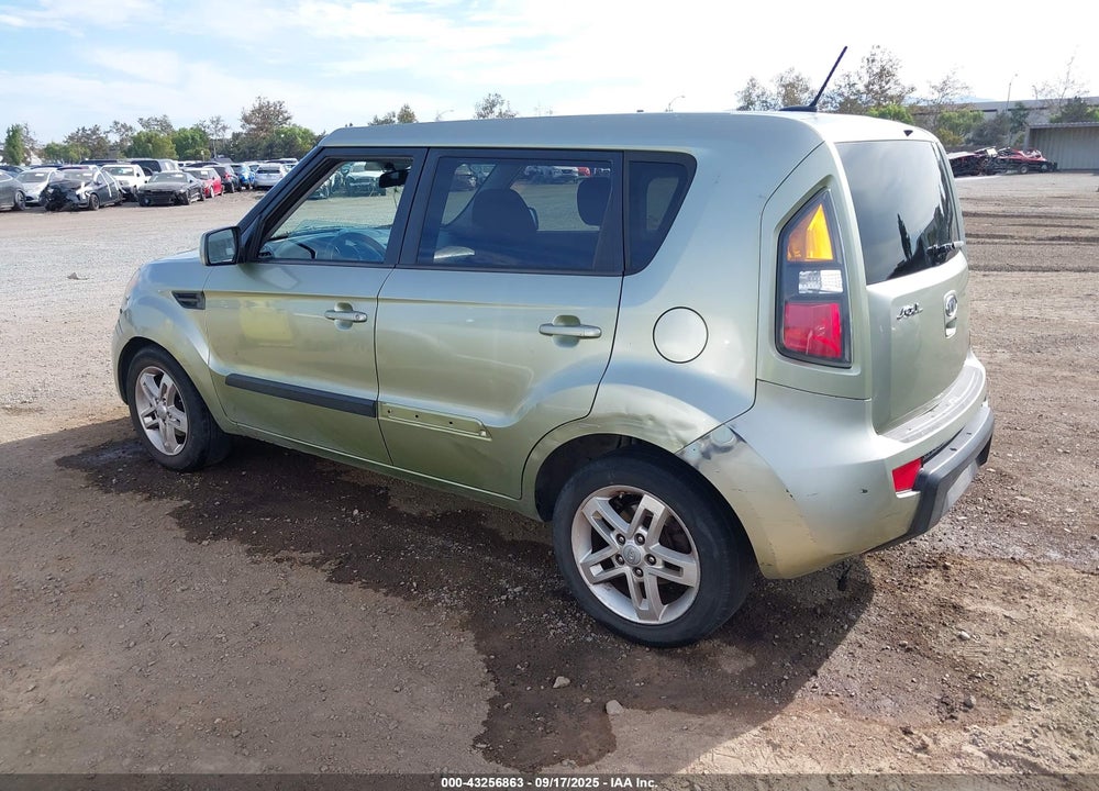 2011 KIA SOUL VIN: KNDJT2A23B7294057