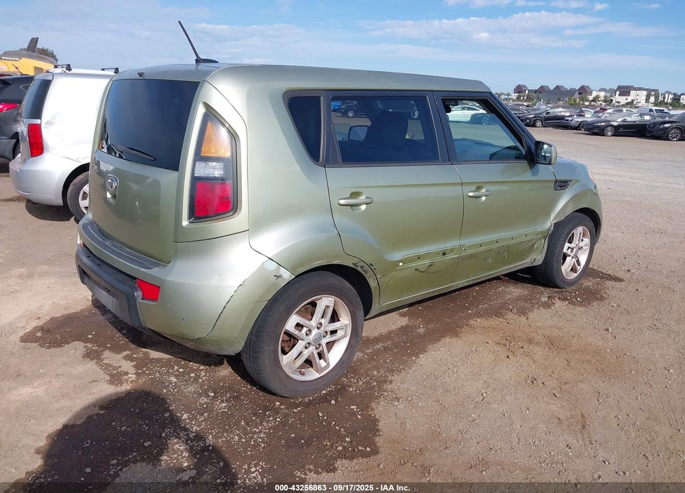 2011 KIA SOUL VIN: KNDJT2A23B7294057