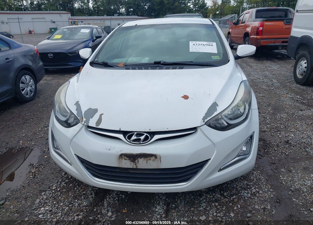 2016 HYUNDAI ELANTRA SE VIN: 5NPDH4AE1GH768871
