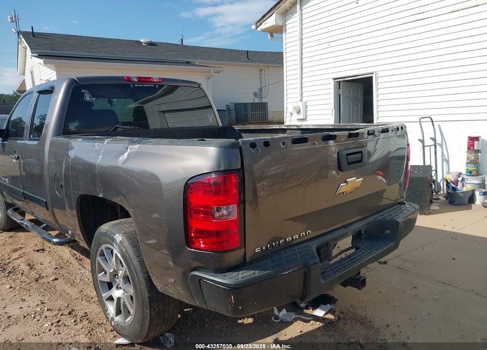 2007 CHEVROLET SILVERADO 1500 LT1 VIN: 2GCEK19J471723009