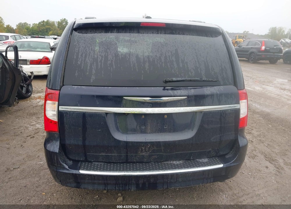 2011 CHRYSLER TOWN & COUNTRY TOURING VIN: 2A4RR5DG2BR607408