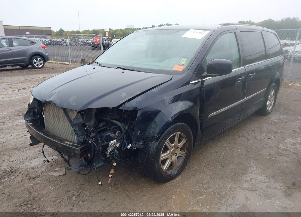 2011 CHRYSLER TOWN & COUNTRY TOURING VIN: 2A4RR5DG2BR607408