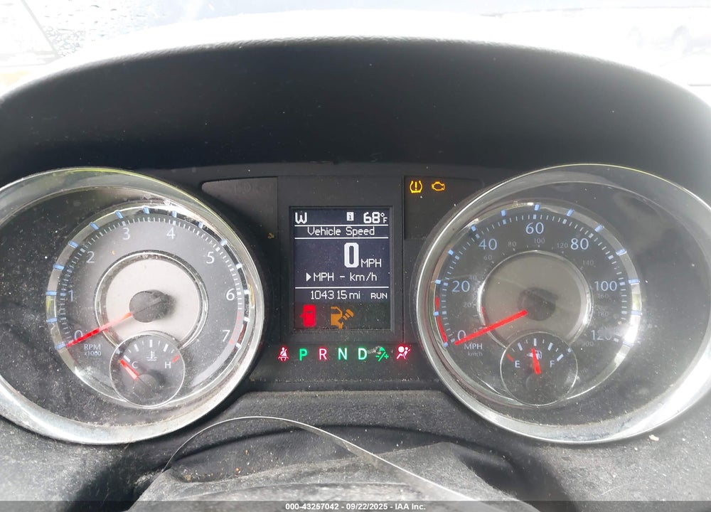 2011 CHRYSLER TOWN & COUNTRY TOURING VIN: 2A4RR5DG2BR607408