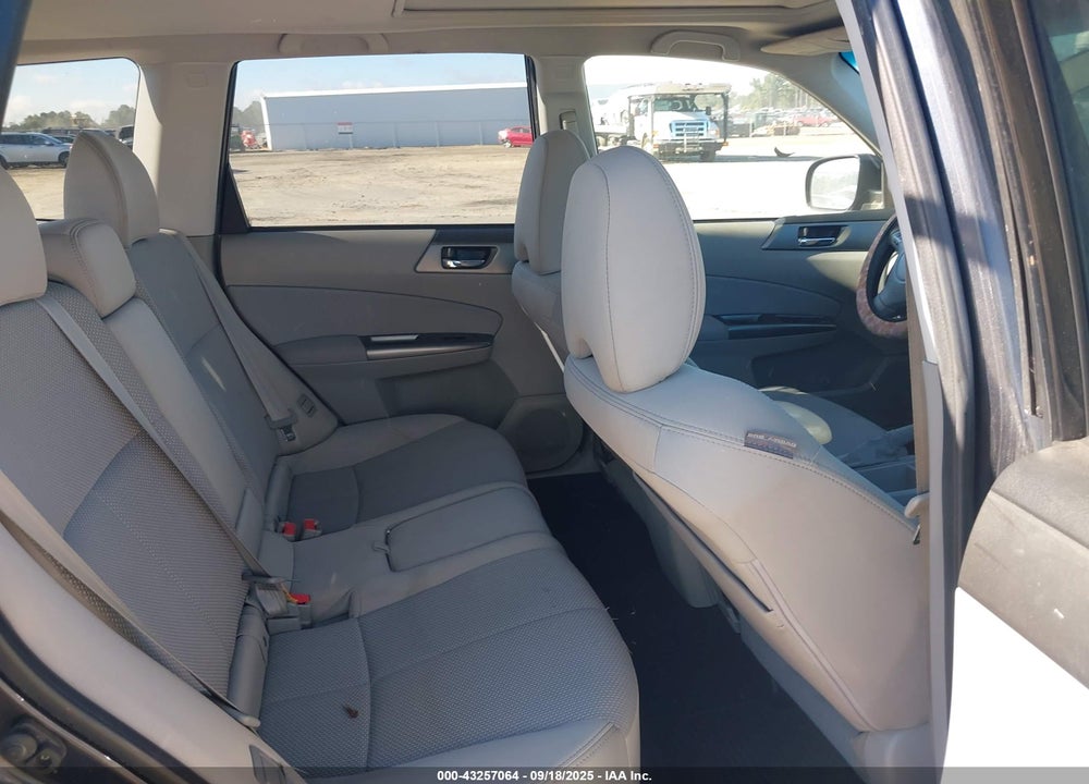 2011 SUBARU FORESTER VIN: JF2SHADCXBH732928