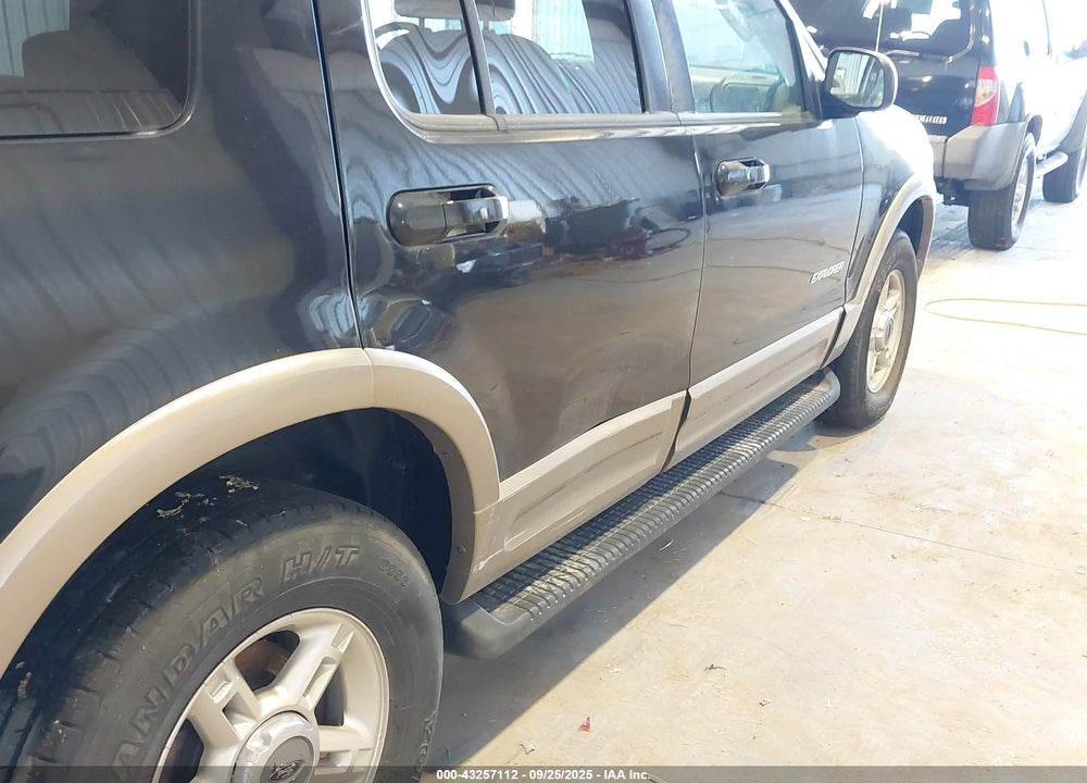 2002 FORD EXPLORER EDDIE BAUER VIN: 1FMZU74EX2UB55804