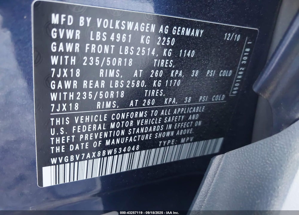 2011 VOLKSWAGEN TIGUAN VIN: WVGBV7AX8BW534048