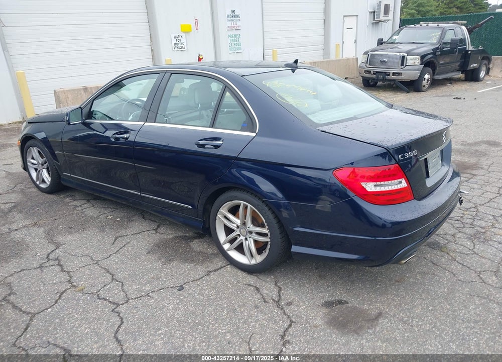 2014 MERCEDES-BENZ C 300 SPORT 4MATIC VIN: WDDGF8AB9EA946973