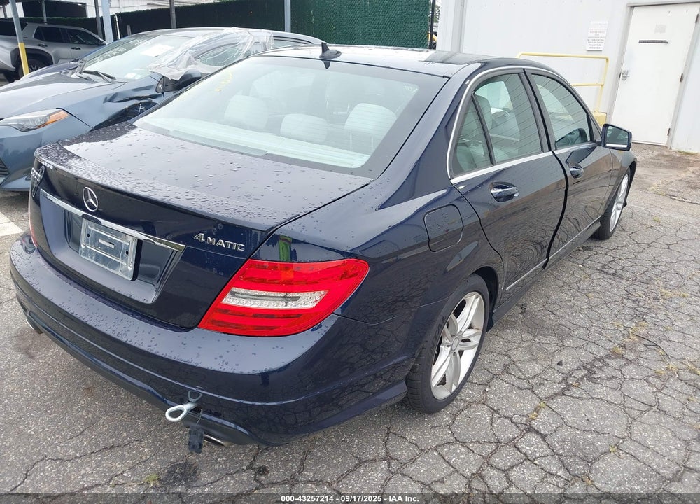 2014 MERCEDES-BENZ C 300 SPORT 4MATIC VIN: WDDGF8AB9EA946973
