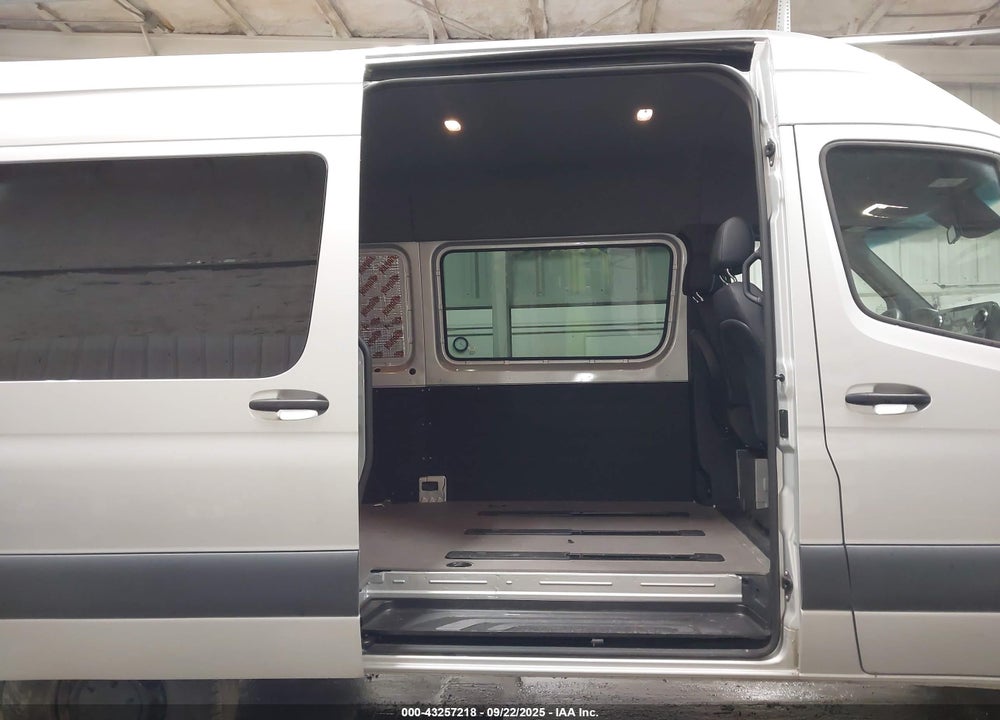 2024 MERCEDES-BENZ SPRINTER VIN: W1W4NBVY3RT171757
