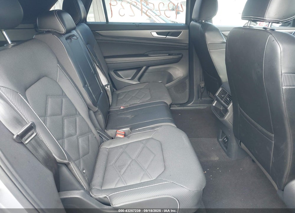 2024 VOLKSWAGEN ATLAS CROSS SPORT VIN: 1V2HE2CA5RC232317