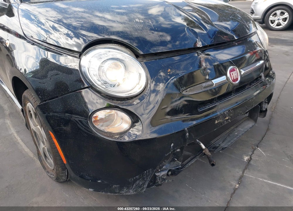 2016 FIAT 500E VIN: 3C3CFFGE2GT197772