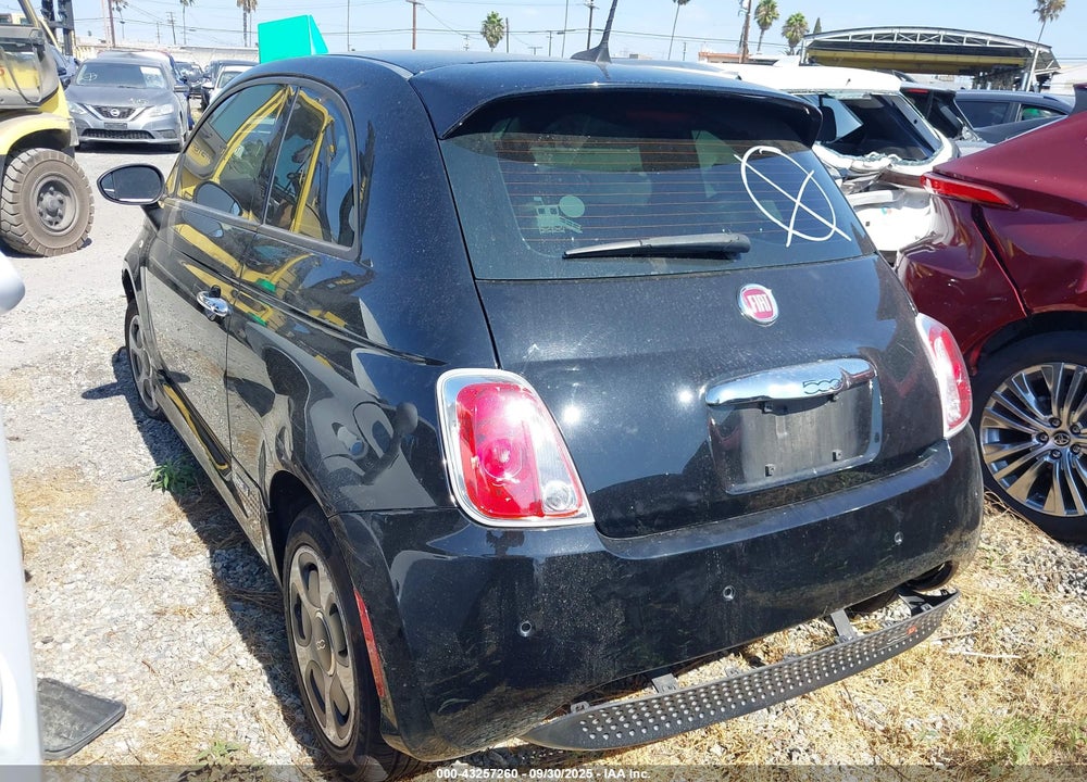 2016 FIAT 500E VIN: 3C3CFFGE2GT197772