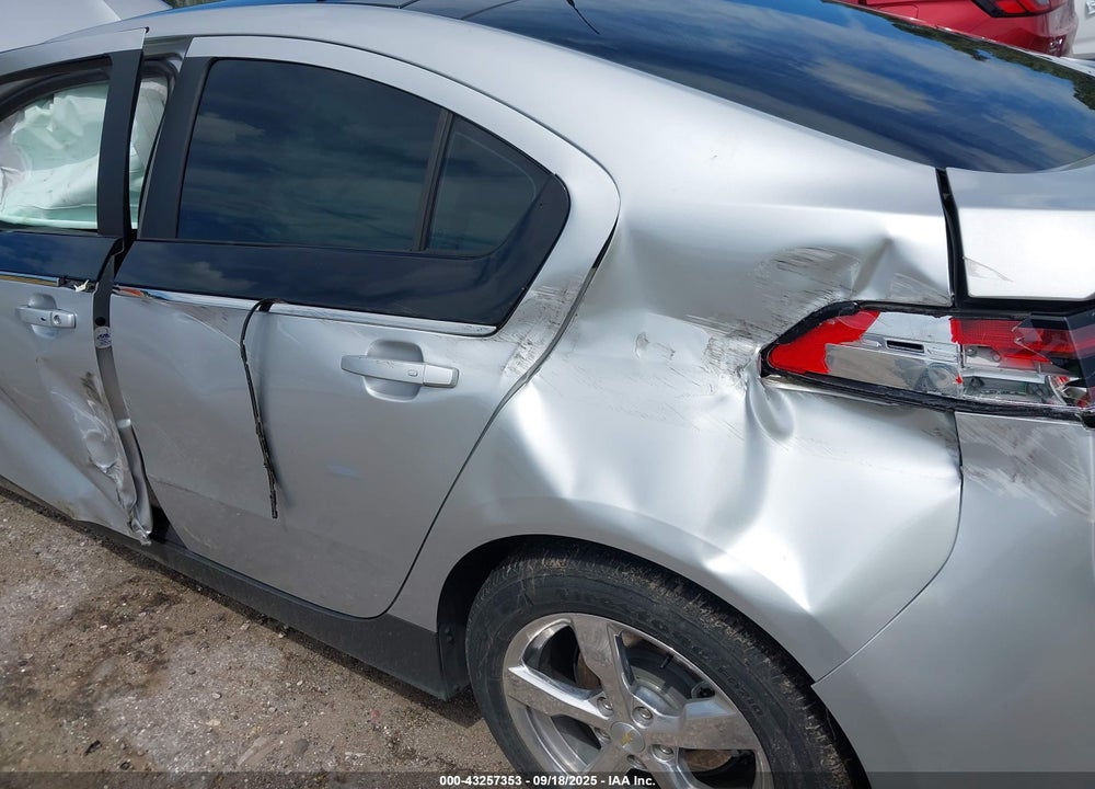 2012 CHEVROLET VOLT VIN: 1G1RB6E42CU122459