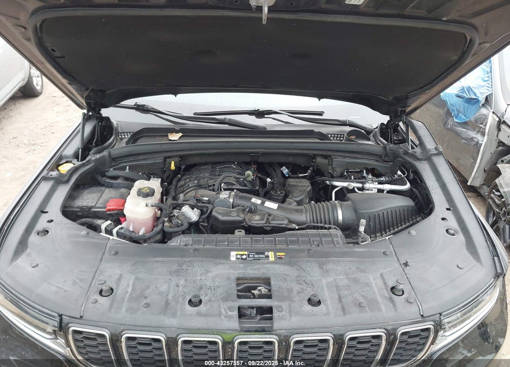2022 JEEP GRAND CHEROKEE L VIN: 1C4RJKBGXN8539163