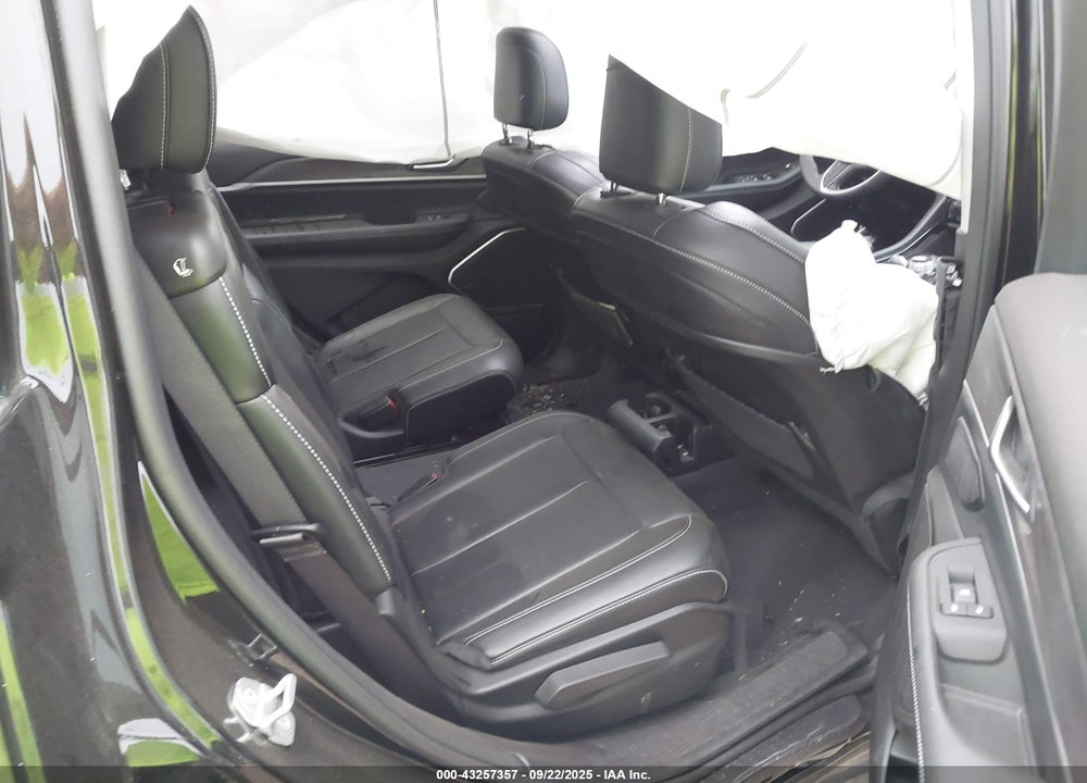2022 JEEP GRAND CHEROKEE L VIN: 1C4RJKBGXN8539163