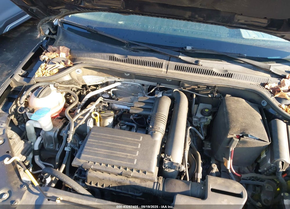 2017 VOLKSWAGEN JETTA 1.4T SE VIN: 3VWDB7AJ4HM244963