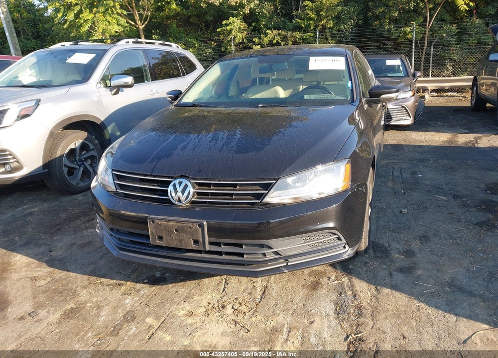 2017 VOLKSWAGEN JETTA 1.4T SE VIN: 3VWDB7AJ4HM244963