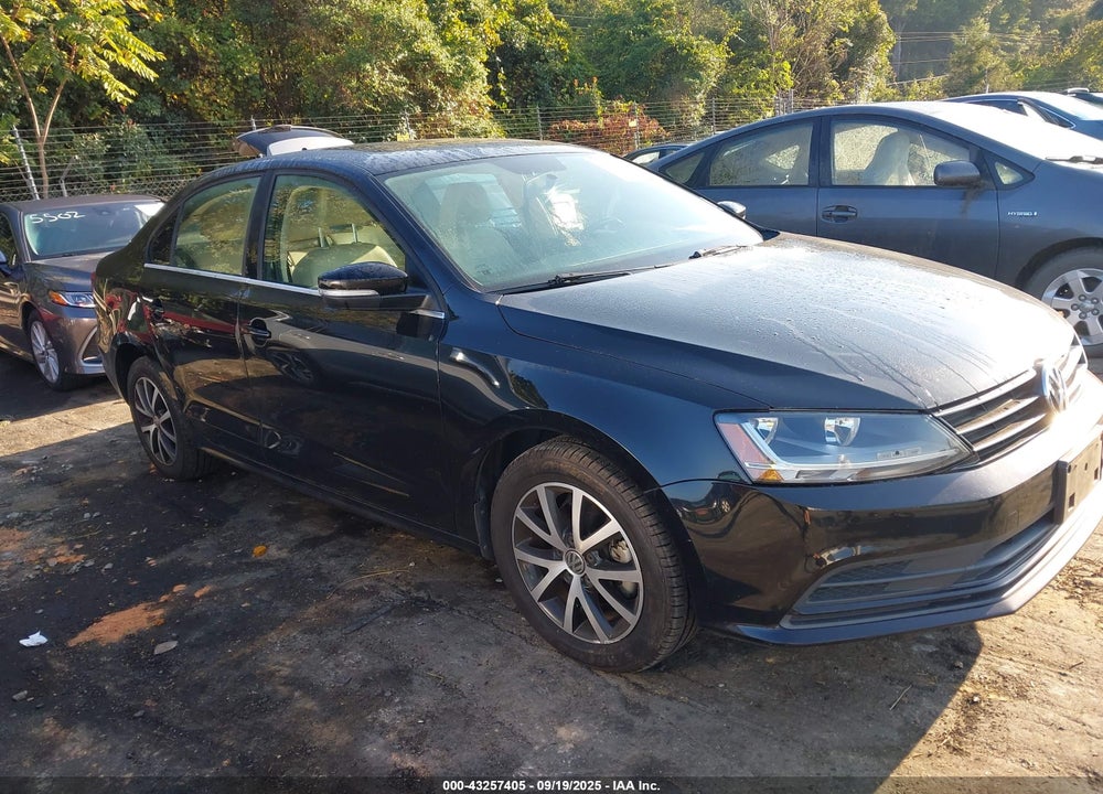 2017 VOLKSWAGEN JETTA 1.4T SE VIN: 3VWDB7AJ4HM244963