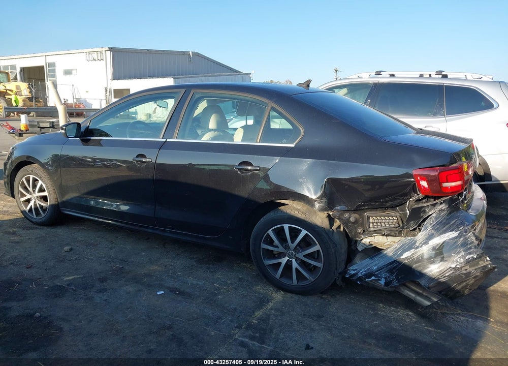 2017 VOLKSWAGEN JETTA 1.4T SE VIN: 3VWDB7AJ4HM244963