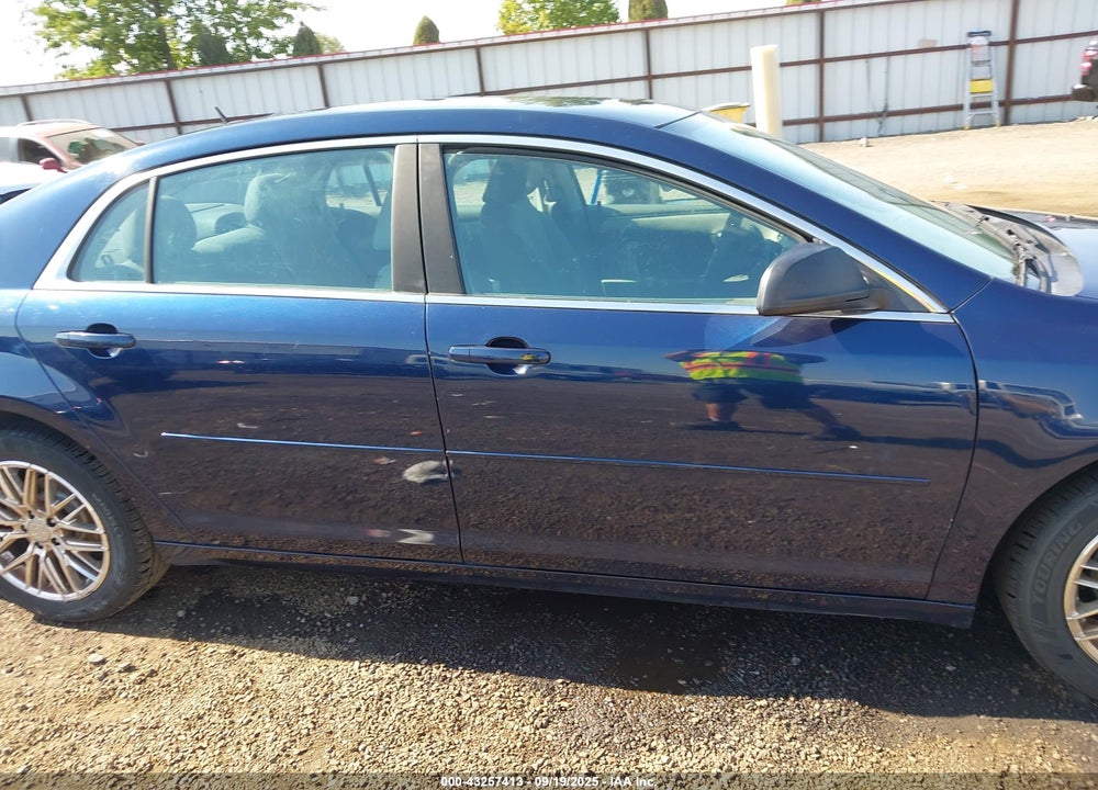 2011 CHEVROLET MALIBU VIN: 1G1ZB5E10BF339379