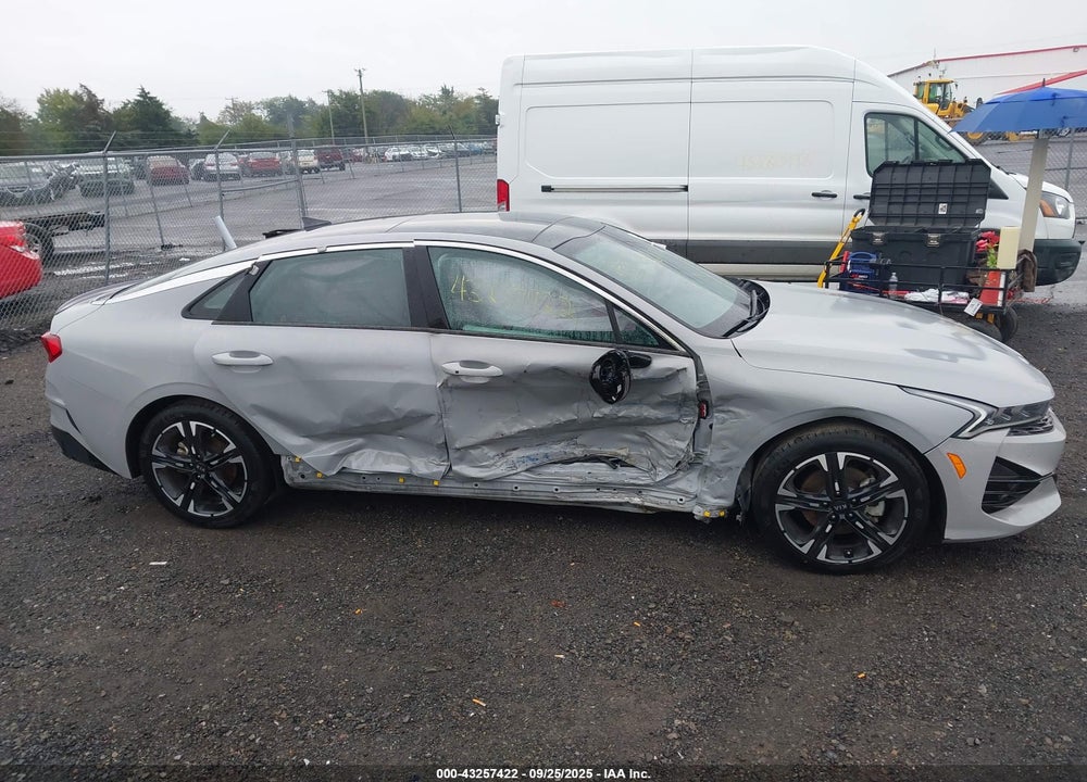 2021 KIA K5 VIN: 5XXG64J22MG059396