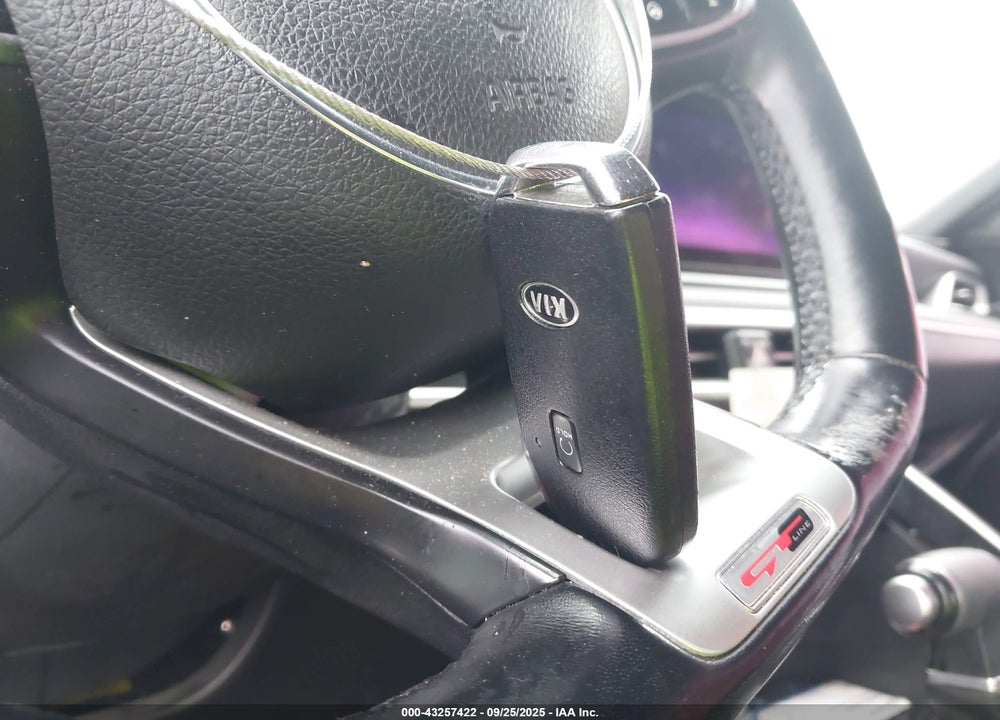 2021 KIA K5 VIN: 5XXG64J22MG059396