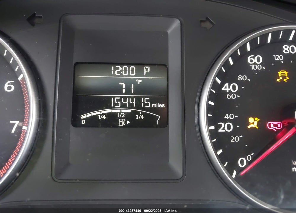 2013 VOLKSWAGEN JETTA 2.5L SE VIN: 3VWDP7AJ3DM422874