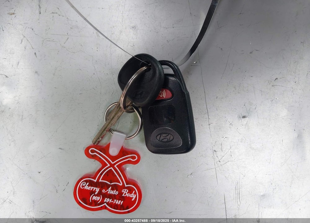 2013 HYUNDAI ELANTRA VIN: KMHDH4AEXDU985963