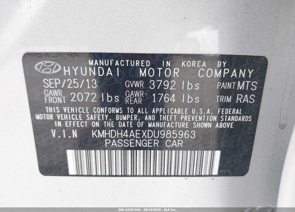 2013 HYUNDAI ELANTRA VIN: KMHDH4AEXDU985963